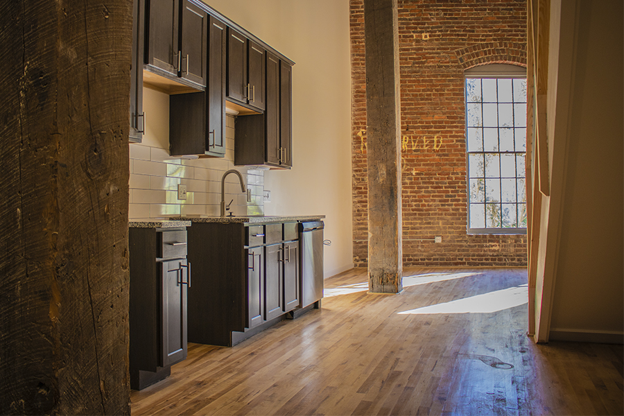 Lynchburg-va-downtown-apartment-lofts open-kitchen