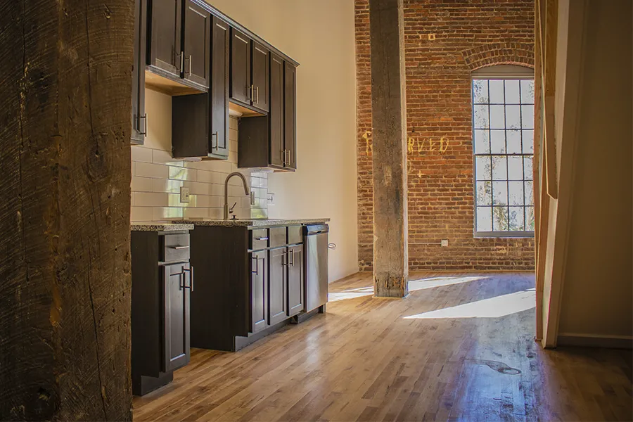 Lynchburg-va-downtown-apartment-lofts open-kitchen