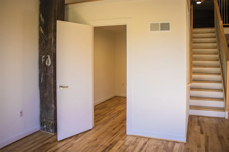 Lynchburg-va-downtown-apartment-lofts smallden