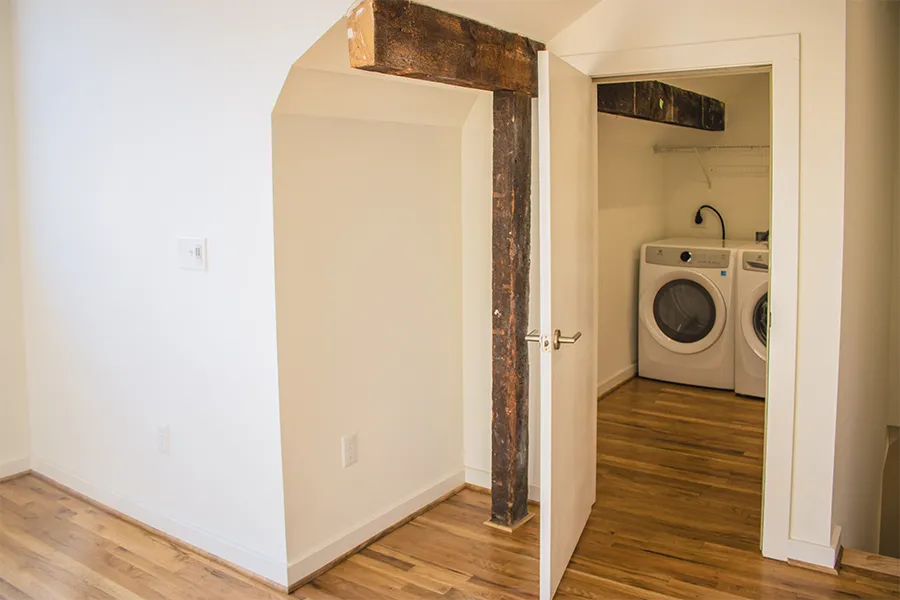Lynchburg-va-downtown-apartment-lofts washeranddryer